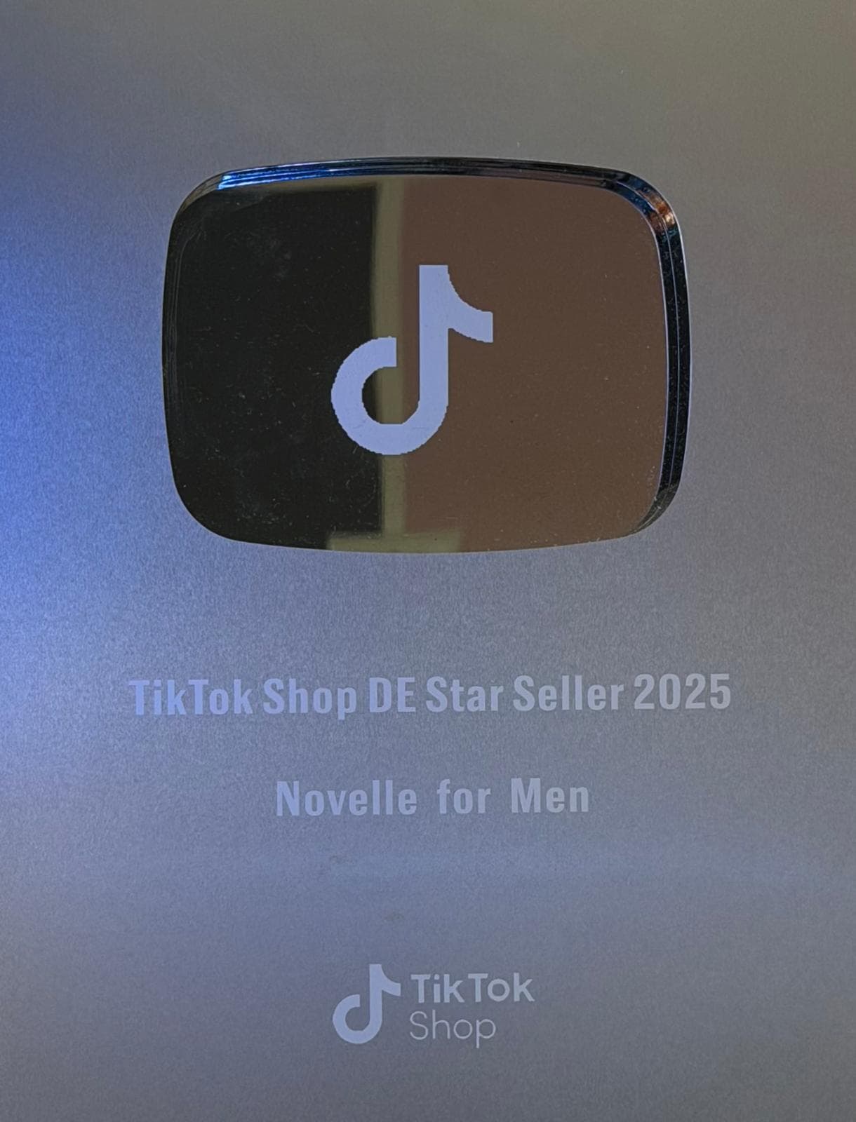 TikTok Shop DE Star Seller 2025 — Novelle for Men